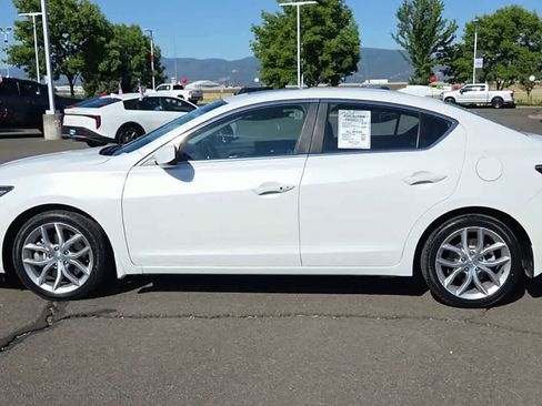 Used 2019 Acura ILX FWD image 5