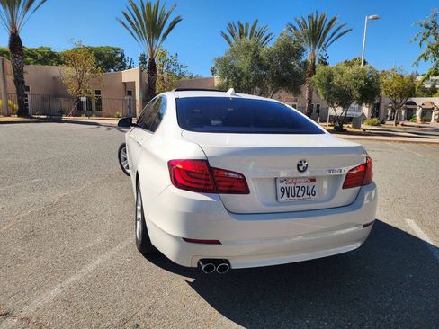 Used 2013 BMW 528i Sedan RWD image 22