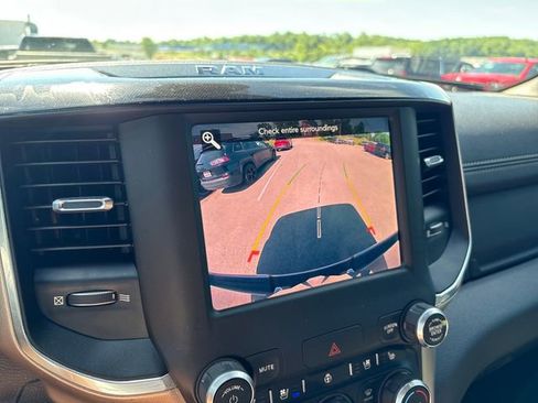 Used 2019 RAM 1500 Laramie w/ Sport Appearance Package AWD/4WD image 15