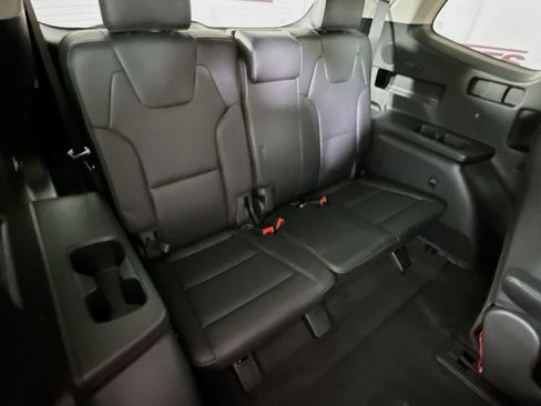Certified 2024 Kia Telluride SX Prestige AWD/4WD image 33