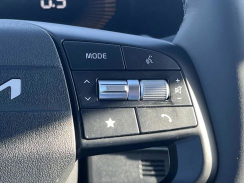 New 2026 Kia Sportage EX image 28