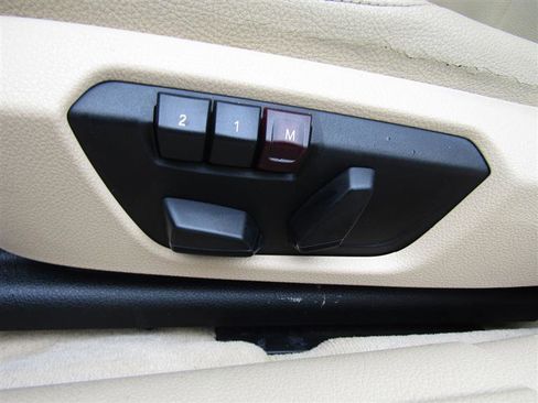 Used 2014 BMW 328i Sedan image 12