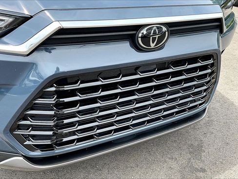 Used 2024 Toyota Grand Highlander AWD Hybrid image 35