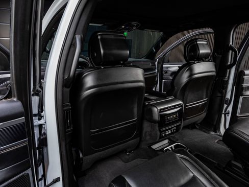 Used 2023 Jeep Wagoneer Series II image 30