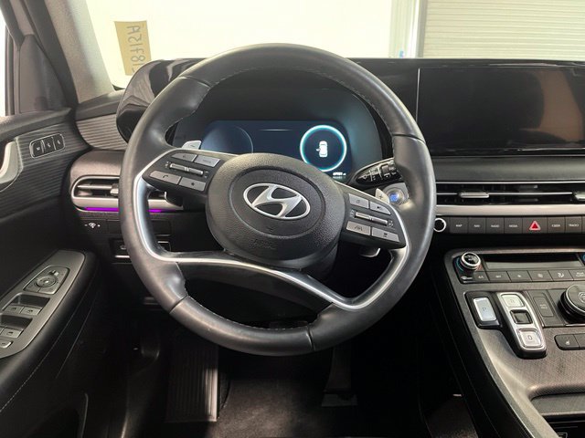 Used 2025 Hyundai Palisade Limited FWD image 21