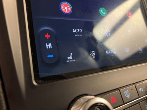 Certified 2023 Ford Edge SEL image 13