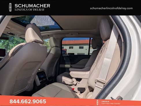 Certified 2023 Lincoln Aviator Reserve RWD image 13