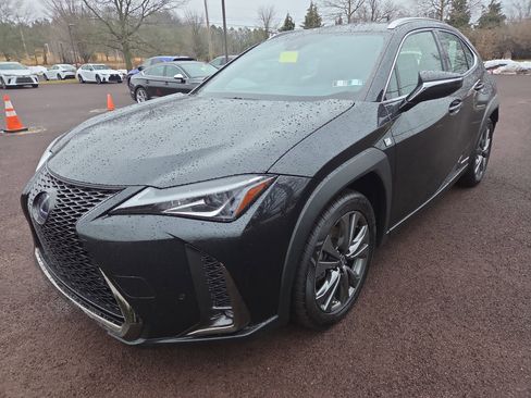 Used 2019 Lexus UX 250h F Sport w/ F Sport Premium Package image 7