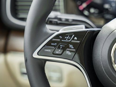 New 2026 Mercedes-Benz GLE 450 4MATIC image 29
