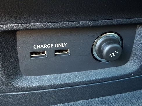 Used 2022 Audi SQ5 Prestige image 10