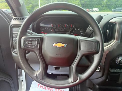 Certified 2025 Chevrolet Silverado 1500 W/T RWD image 21