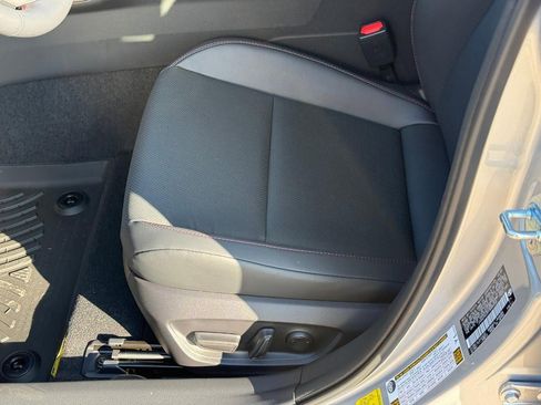 New 2026 Toyota Prius XSE Premium (Natl) image 15