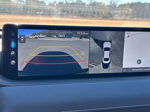 Used 2023 Genesis G80 image 30