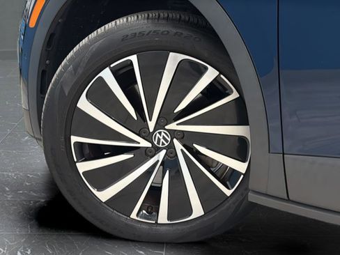 Used 2023 Volkswagen ID.4 Pro S Plus AWD/4WD image 35