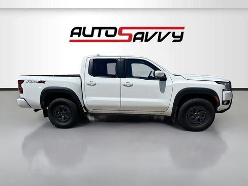 Used 2025 Nissan Frontier PRO-4X w/ Pro Convenience Package AWD/4WD image 8