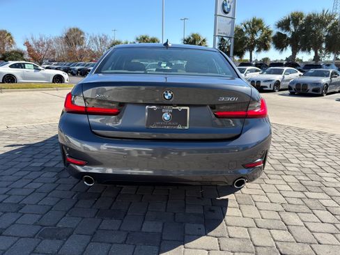 Used 2021 BMW 330i xDrive Sedan w/ Convenience Package image 10