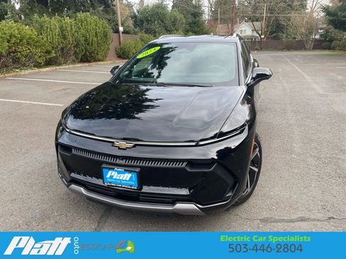 Used 2024 Chevrolet Equinox EV LT image 1