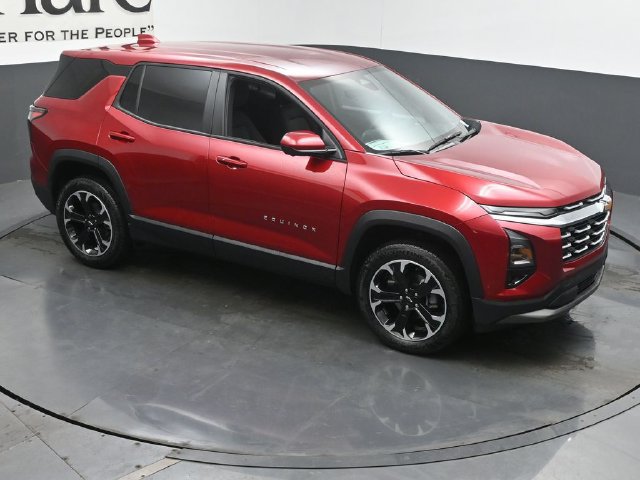 New 2026 Chevrolet Equinox LT w/ Safety and Technology Package FWD image 16