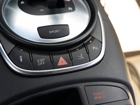 Used 2010 Audi R8 V10 AWD/4WD image 26