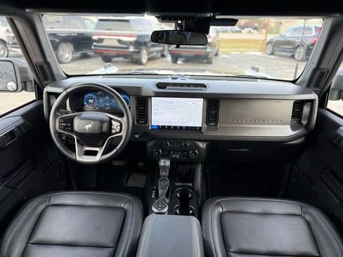 Certified 2025 Ford Bronco Big Bend w/ Black Diamond Package image 3