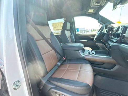 New 2025 Chevrolet Silverado 3500 High Country w/ Technology Package image 22