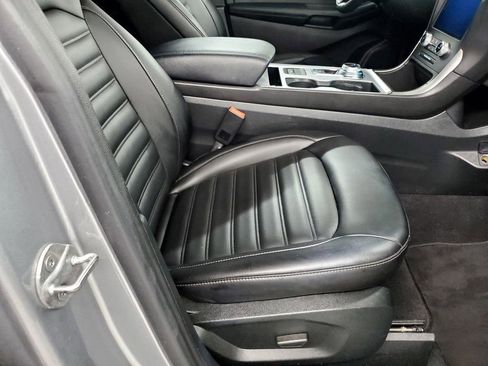 Used 2022 Ford Edge SEL w/ Convenience Package image 19