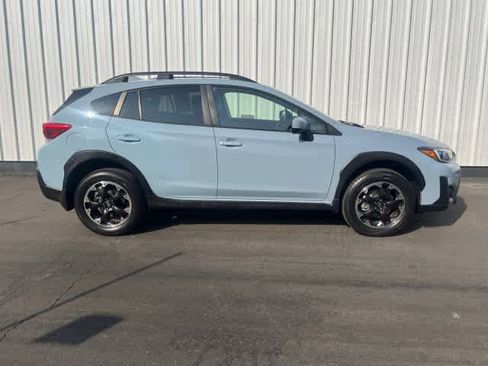 Certified 2022 Subaru Crosstrek 2.0i Premium w/ Popular Package #2 image 7