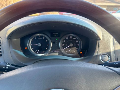 Used 2011 Lexus ES 350 image 19