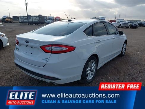Used 2016 Ford Fusion SE image 7