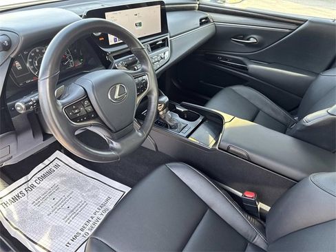 Certified 2025 Lexus ES 350 w/ Premium Package image 21