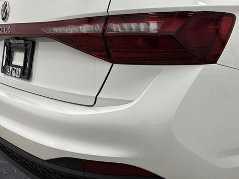 Used 2025 Volkswagen Jetta GLI Autobahn image 31