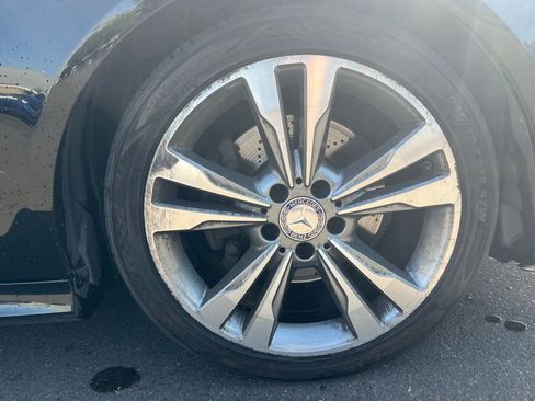 Used 2014 Mercedes-Benz E 350 Sedan image 4