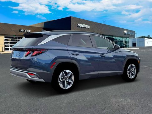 New 2026 Hyundai Tucson SEL image 9