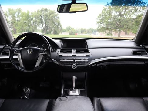 Used 2010 Honda Accord EX-L image 16