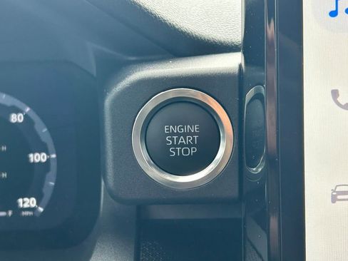 Certified 2025 Toyota 4Runner Limited AWD/4WD image 35