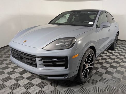 New 2026 Porsche Cayenne Coupe AWD/4WD image 1