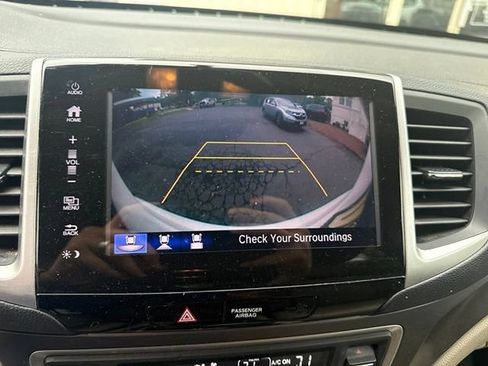 Used 2018 Honda Pilot EX-L image 12