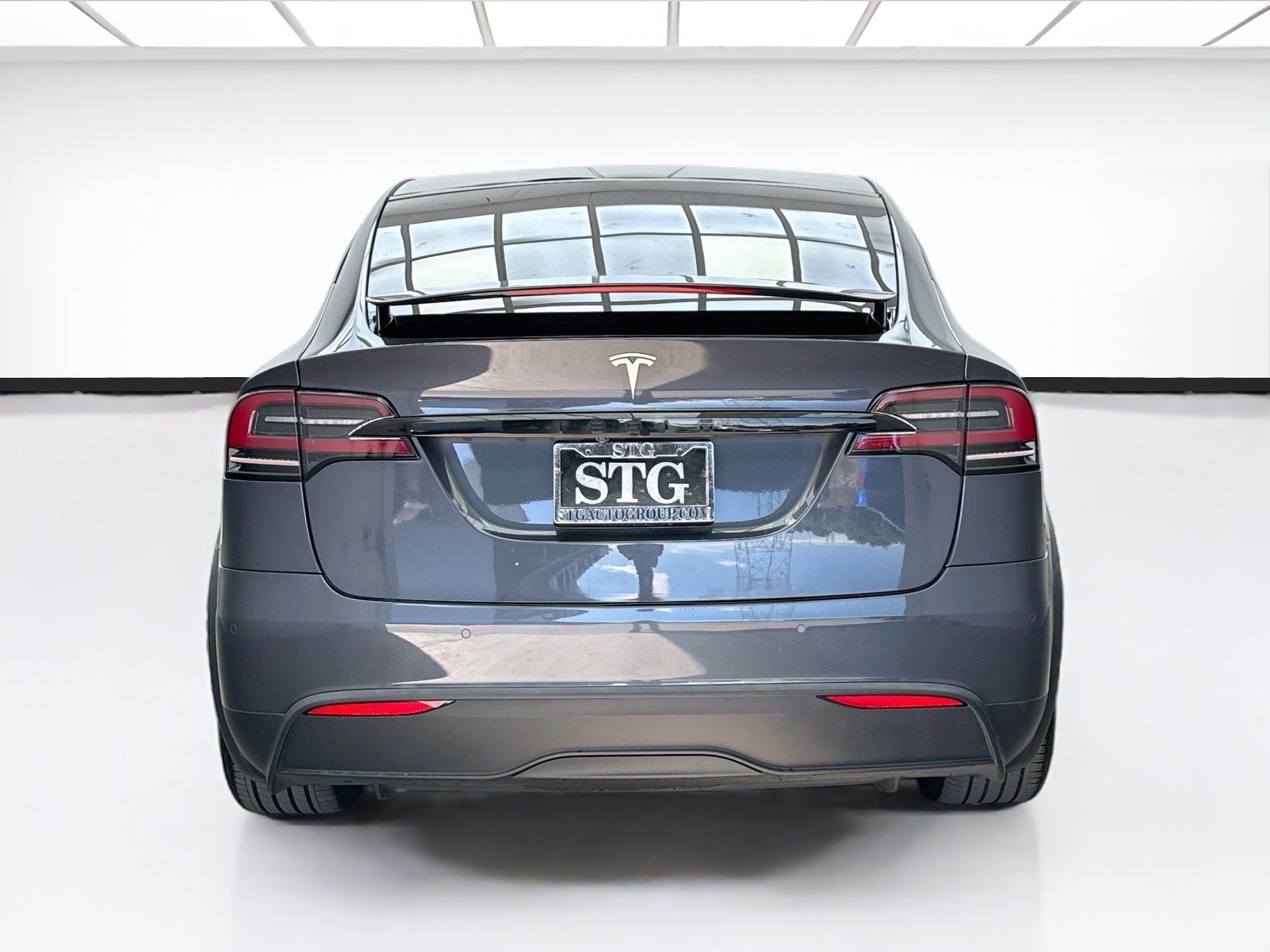 Used 2023 Tesla Model X AWD/4WD image 5