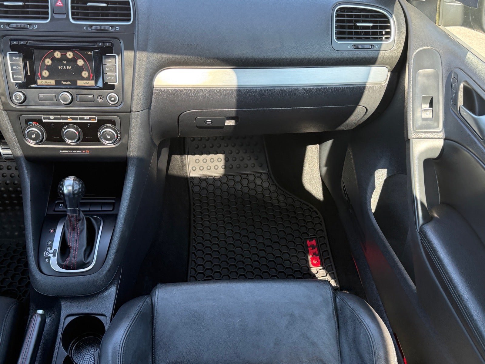 Used 2012 Volkswagen GTI Autobahn FWD image 15