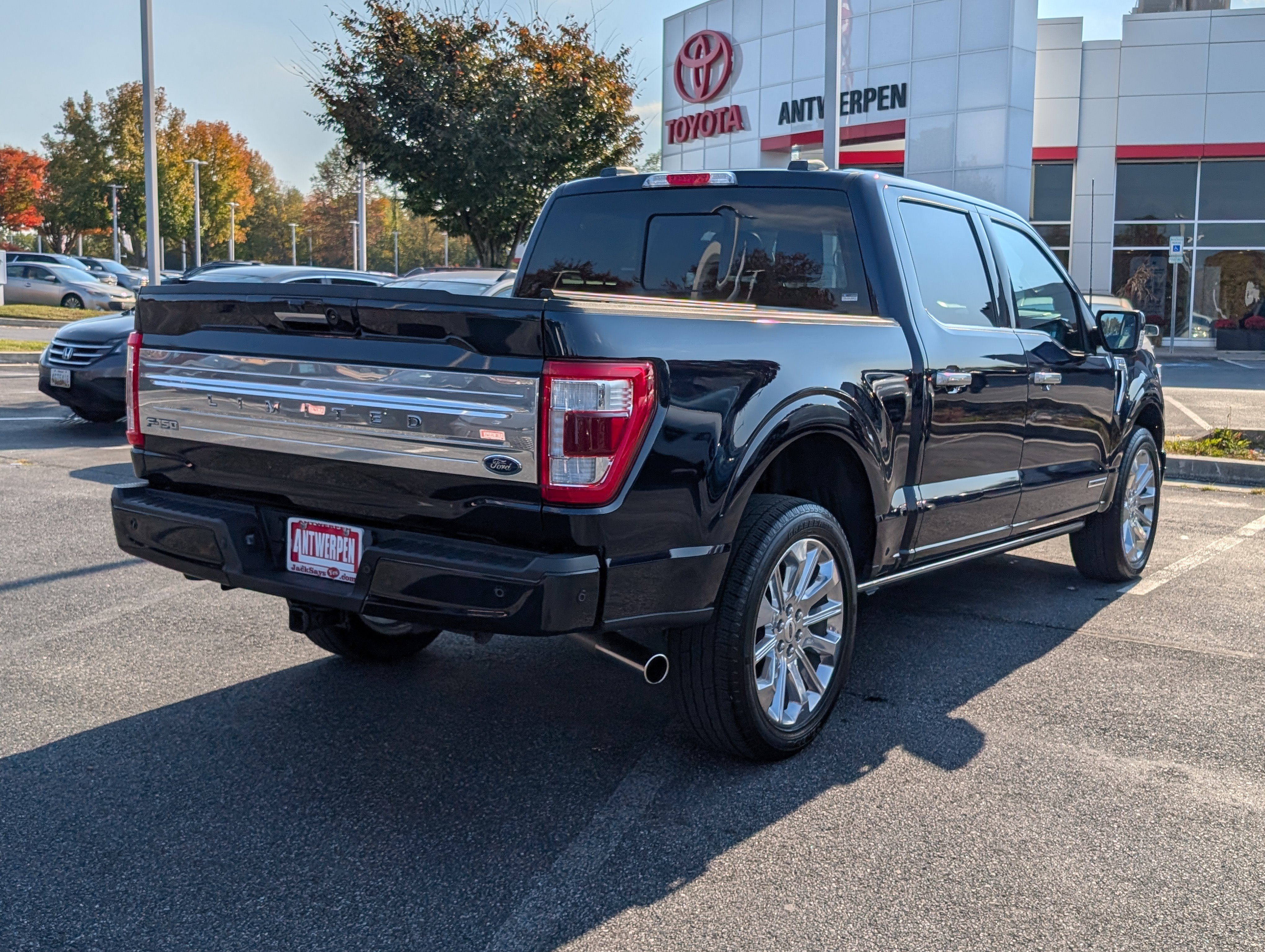 Used 2023 Ford F150 Limited AWD/4WD image 3