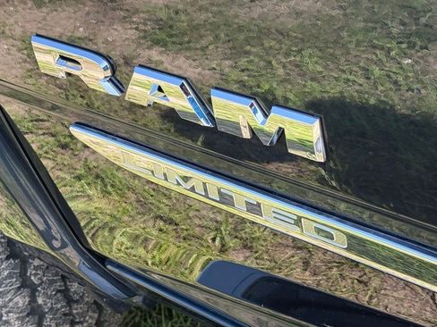 New 2026 RAM 2500 Limited AWD/4WD image 30