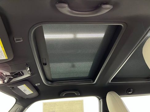 Certified 2025 MINI Cooper S image 13