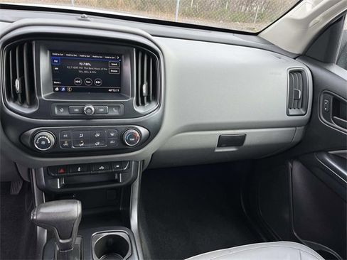 Used 2020 GMC Canyon 4x4 Extended Cab image 12