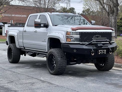 Used 2015 Chevrolet Silverado 2500 LTZ w/ Duramax Plus Package image 2