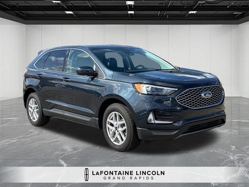 Used 2023 Ford Edge SEL w/ Convenience Package AWD/4WD image 7
