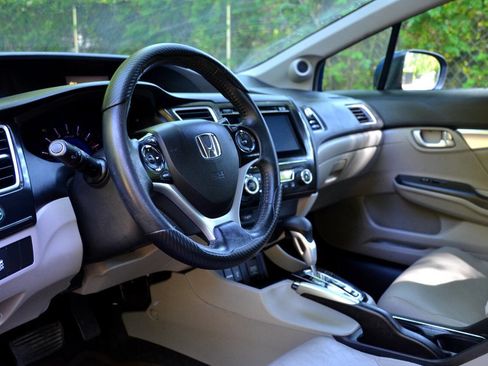 Used 2014 Honda Civic EX-L image 10