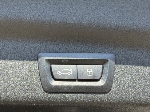 Used 2025 BMW X1 M35i w/ Premium Package image 16