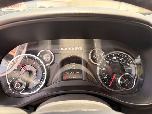 Used 2019 RAM 1500 Big Horn RWD image 29