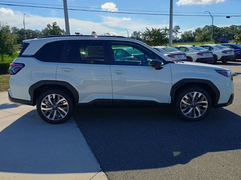 New 2026 Subaru Forester Touring AWD/4WD image 4