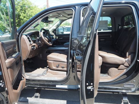 New 2025 RAM 3500 Longhorn image 11